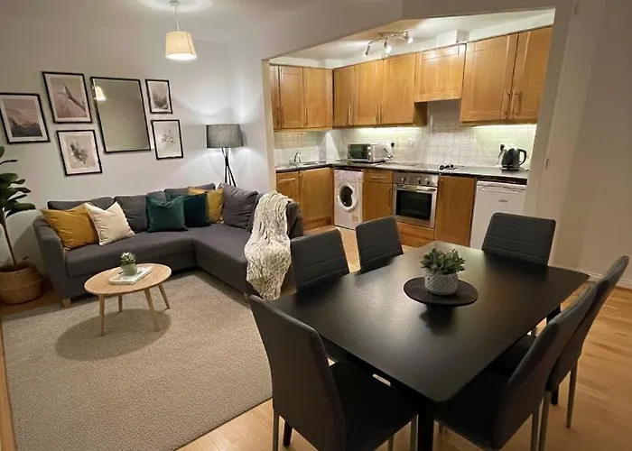 Near 3arena And Port アパート *