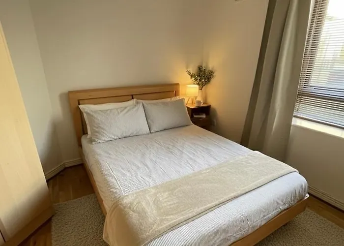 Near 3arena And Port * Dublin